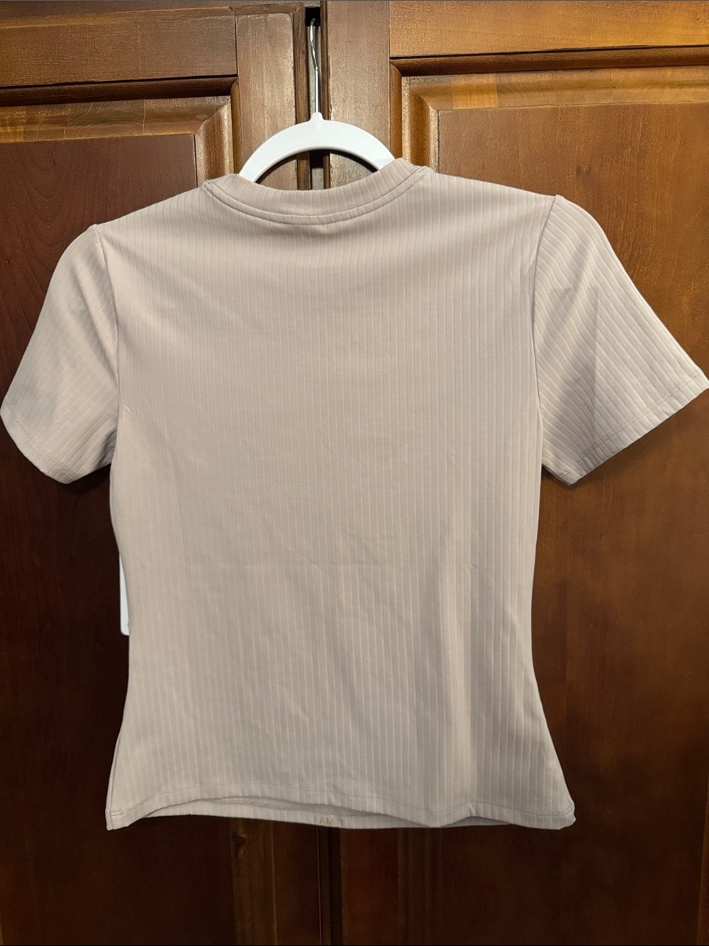 Rhone NWT Modern Ribbed Tee Short sleeve in Taupe. - Picture 4 of 10
